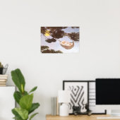 Junge in Hassoc Tree von Jessie Willcox Smith Poster (Heimbüro)