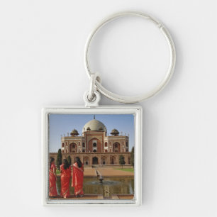 Junge indische Damen und Humayun's Grabmal, Delhi, Schlüsselanhänger