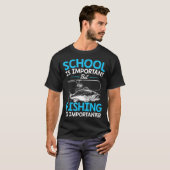 Junge Jungen fischen Lover in Jungen, die fischen T-Shirt (Vorne ganz)