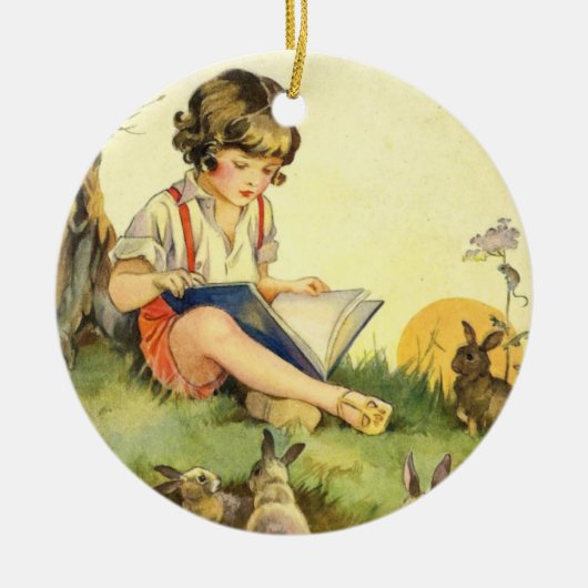 Junge liest unter einem Baum mit Kaninchen Keramikornament (Vorne)