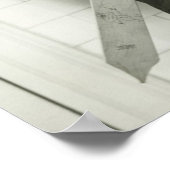 Junge mit einem Holzsäbel Poster (Ecke)