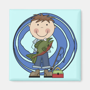 Junge mit Fisch-T-Shirts und Geschenken Magnet