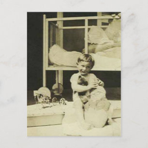 Junge mit Teddybär Postkarte