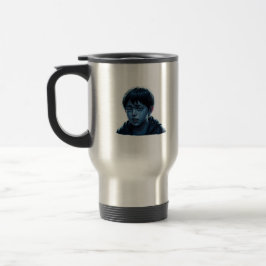 Junge mit Tränen Tasse