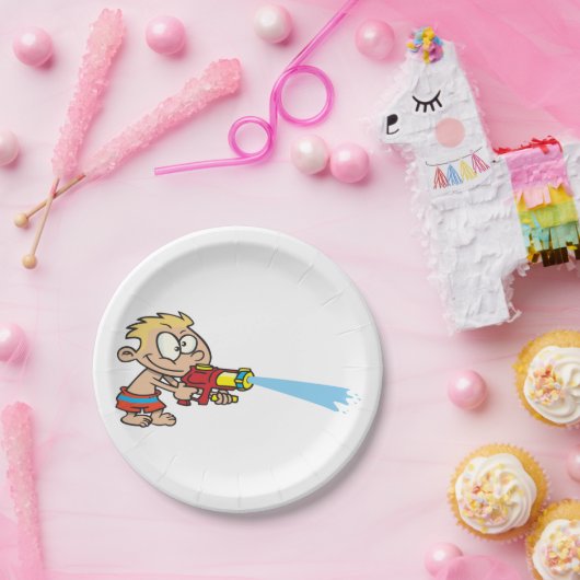 Junge mit Wasserwaffe Sommerspass Pappteller (Party)