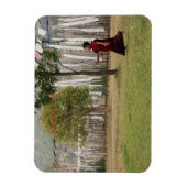 Junge Mönche und Gebetsfahnen Magnet (Vertikal)