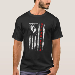 Junge Mutter von Frauen wird für die Erinnerung an T-Shirt