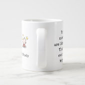 Junge Mutter von Triplets-Geschenk, kundenspezifis Jumbo-Tasse (Rückseite)