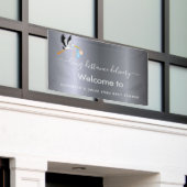 Junge niedliche Storchantrieb durch Babydusche Banner (Äußeres Gebäude)