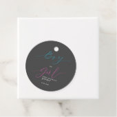Junge oder Mädchen Elegant Pink Blue Script Gender Geschenkanhänger (Beispiel)