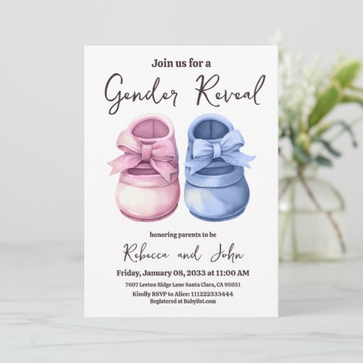 Junge oder Mädchen Er oder sie Blue Pink Shoe Gend Einladung (Stehend Vorderseite)