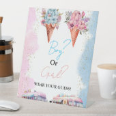 Junge oder Mädchen Tragen Sie Ihr Baby Duschspiel Sockelschild (In Situ)