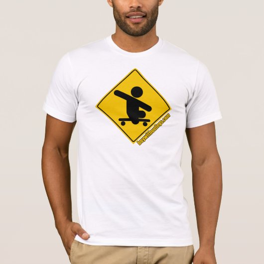 Junge ohne kreuzengelb Bein-.com-Skateboards T-Shirt (Vorderseite)