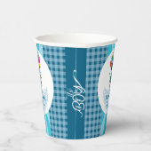 Junge Pappbecher (Rechts)