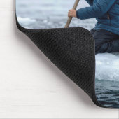 Junge rettet einen Eisbären Mousepad (Ecke)