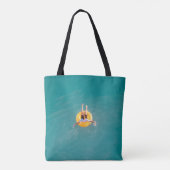 Junge sitzt auf Boje Tasche (Rückseite)