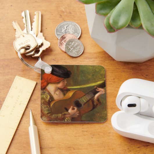 Junge Spanische Frau mit Gitarre von Pierre Renoir Schlüsselanhänger (Schreibtisch)
