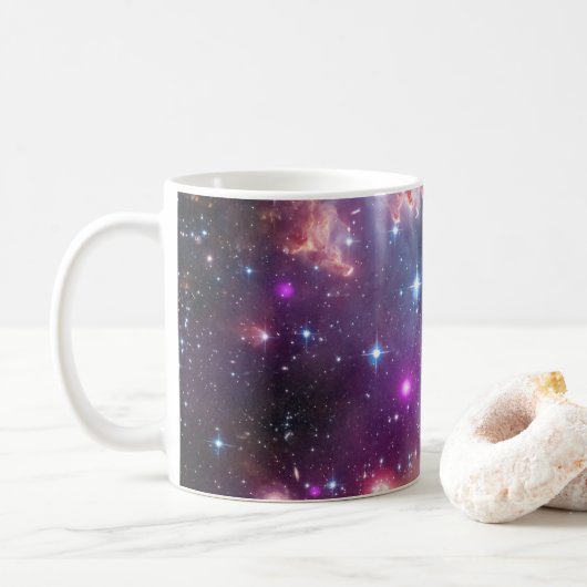 Junge Sterne in der kleinen Zauberwolke. Kaffeetasse (Mit Donut)
