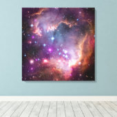 Junge Sterne in der kleinen Zauberwolke. Leinwanddruck (Insitu (Holzboden))