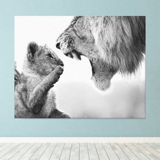 Junge und furchtlose Leinwand (Insitu (Holzboden))