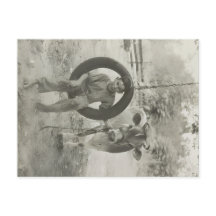 Junge und Kuh schwarz-weiß Vintage-Postkarte