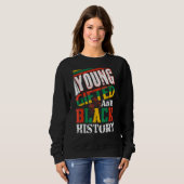 Junge und schwarze Geschichte 1 Sweatshirt (Vorne ganz)