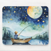 Junge Wasserfarbe Fischen unter dem Mond Mousepad (Vorne)