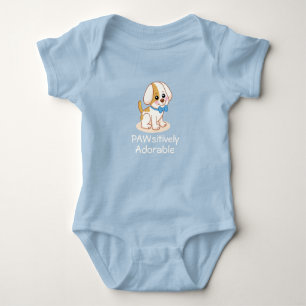 Junge Welpe Hund mit blauem Fliegen Bodysuit Baby Strampler