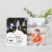 Junge Weltraumplanet Astronaut Geburtstag Einladung (Stehend Vorderseite)