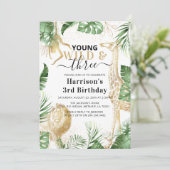 Junge, wilde & dreitägige Jungle Grüne Geburtstags Einladung (Stehend Vorderseite)