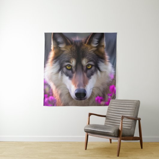 Junge Wolfe in fuchsienrosa Blume Wandteppich (Beispiel)