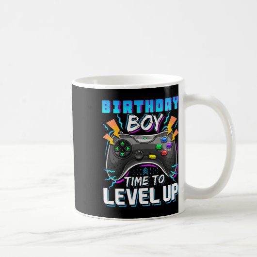 Junge Zeit, um Video-Game-Geburtstag-Gamer zu verb Kaffeetasse (Rechts)