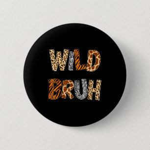 Jungen lustiges Wildtier über das Lesen von Bruh-B Button