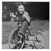 Jungen-Reitdreirad Fliese (Vorderseite)