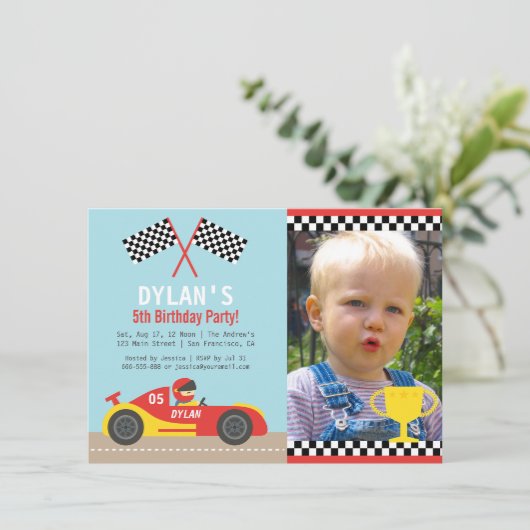 Jungen-rote Einladung (Stehend Vorderseite)