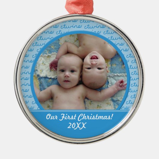 Jungen-Zwillings-erste Weihnachtsverzierung Silbernes Ornament (Vorne)