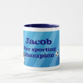 Jungenfußballfußballmeister-Tassenblau Tasse (Zentrum)