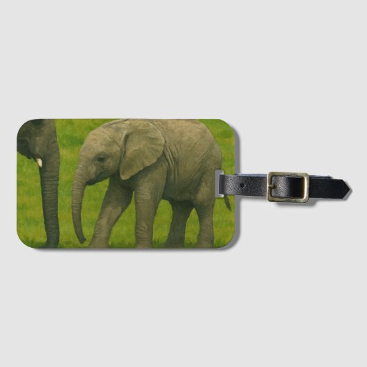 Junger Elefant mit Guardian im Grassy Reserve Gepäckanhänger (Vorderseite (Horizontal))