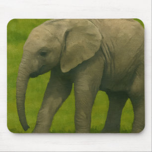 Junger Elefant mit Guardian im Grassy Reserve Mousepad