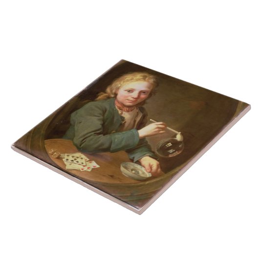 Junger Mann-durchbrennenblasen von einem Fliese (Seite)