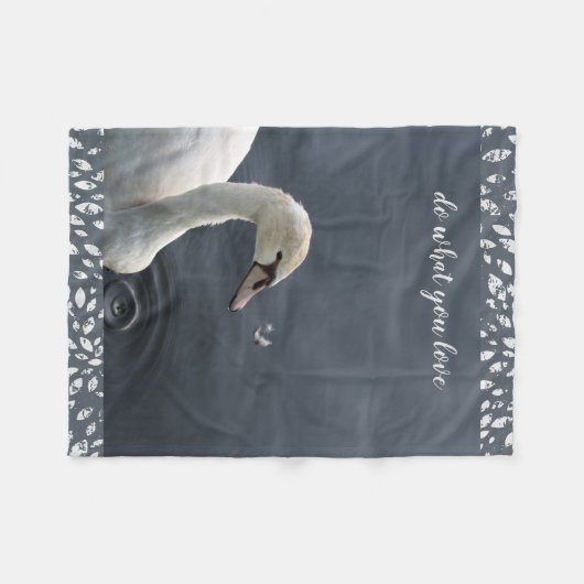 Junger Schwan u. Feder Fleecedecke (Vorderseite (Horizontal))