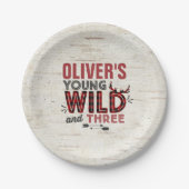 Junger wilder u. drei Pappteller-rustikaler Pappteller (Vorderseite)