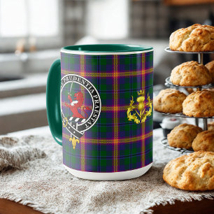Junges Clan-Abzeichen & Tartan Tasse