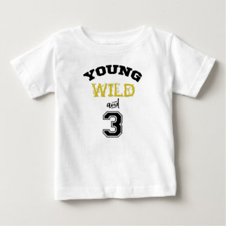 Junges wildes und drei baby t-shirt