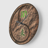 Jungfrau & Erdziege Große Wanduhr (Winkel)
