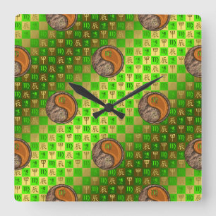 Jungfrau & Holz-Drache Wanduhr