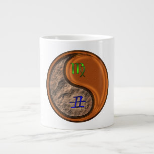 Jungfrau & Holz-Ochse Jumbo-Tasse