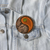 Jungfrau & Holzpferd Button (Beispiel)