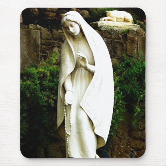 Jungfrau Mary Garden Statue Mousepad (Vorne)