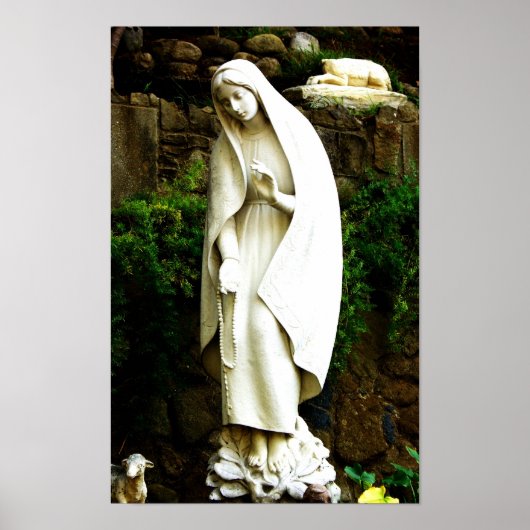 Jungfrau Mary Garden Statue Poster (Vorne)